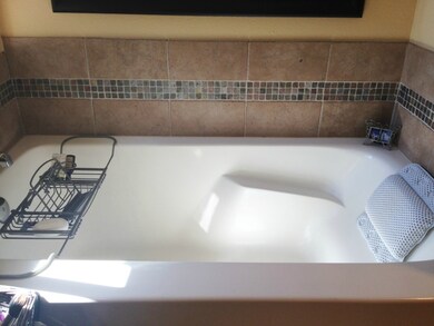 17509 Scenic Shores Ct SE, Yelm, WA 98597 - photo 7