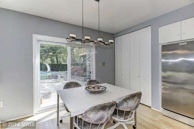 9905 Hall Rd, Potomac, MD 20854 - photo 6