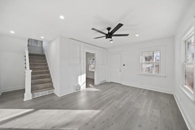 208 Bates St, Jackson, MI 49202 - photo 7