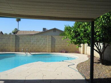 1929 E RIchards Drive 001