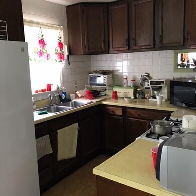 2335 Buchanan St, Gary, IN 46407 - photo 2