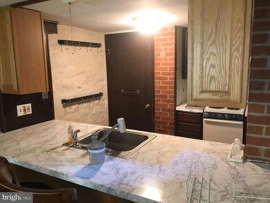 61 W Oakland Ave unit A, Doylestown, PA 18901 - photo 4