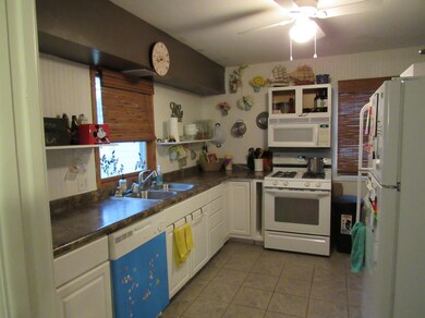 Kitchen 2
