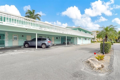 Riverhouse Gardens unit 136, Deerfield Beach, FL 33441 - photo 3