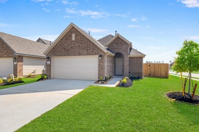 2910 Yaupon Grove Ln, Conroe, TX 77385 - photo 2