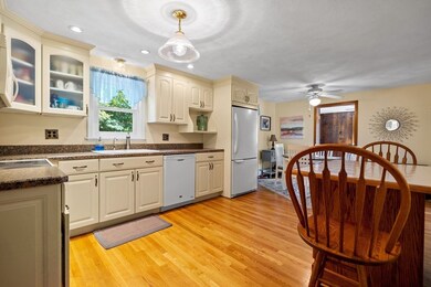 24 Wing Terrace, Burlington, MA 01803 - photo 4