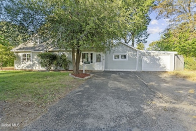 2-web-or-mls-1076-outer-dr