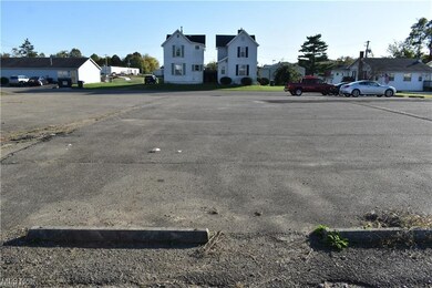 200 Pine St, Coshocton, OH 43812 - photo 2