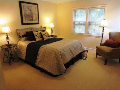 7R S Commons unit 7R, Lincoln, MA 01773 - photo 6