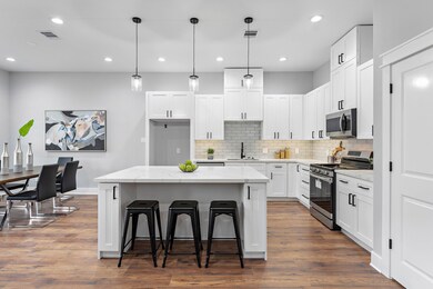 6492 T C Jester Blvd, Houston, TX 77091 - photo 4