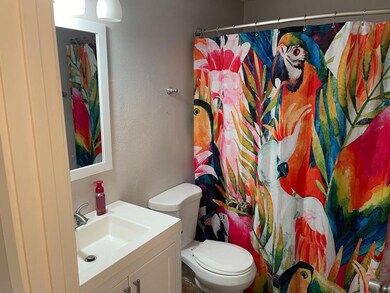 1900 NE Wells Acres Road-4