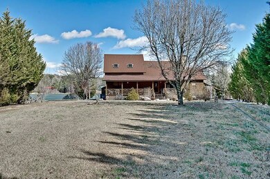 105 Little Loop, Tamassee, SC 29686 - photo 2