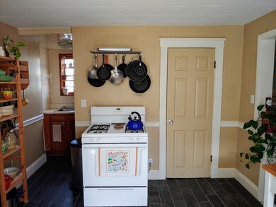 1109 Cambridge St unit 2, Cambridge, MA 02139 - photo 3