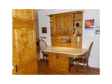 Kitchen. with built in office space