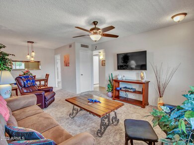 10859 W Santa fe Dr unit 6, Sun City, AZ 85351 - photo 5