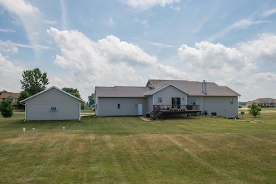 W2934 Sand Crane Dr, Belleville, WI 53508 - photo 3