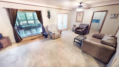 1112 S Meadow Dr, Ardmore, OK 73401 - photo 3