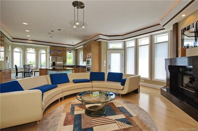 Greatroom/Kitchen & Breakfast Nook.