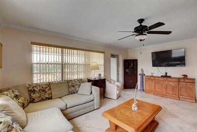 310 Camden M, West Palm Beach, FL 33417 - photo 3