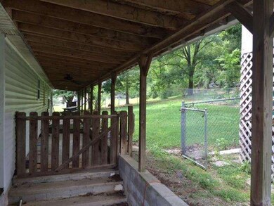 10804 Highway 147, Stewart, TN 37175 - photo 4