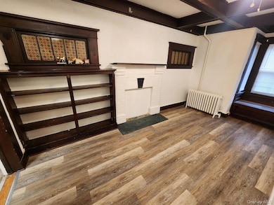 37 Jennings Ave unit 2, Patchogue, NY 11772 - photo 5