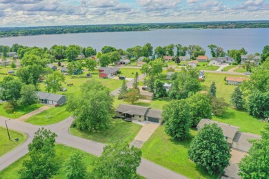 1009 Donna Dr NW, Alexandria, MN 56308 - photo 3