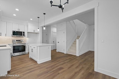 20-Dining & Kitchen
