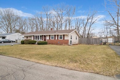 26 Kevin Rd, Brockton, MA 02302 - photo 3