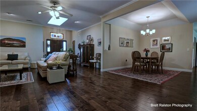 1421 Windsor Ave, Springdale, AR 72764 - photo 4