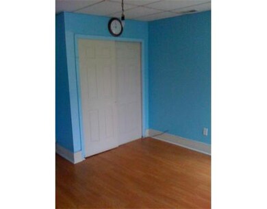 32 Woodland St unit 2, Worcester, MA 01610 - photo 5