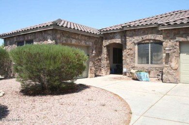 23203 N 105th Front2