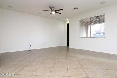 11879 W Byron Wolfe Dr, Marana, AZ 85653 - photo 7