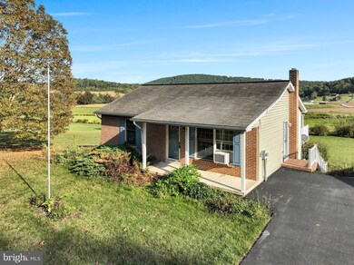 657 Paige Hill Rd, New Bloomfield, PA 17068 - photo 4