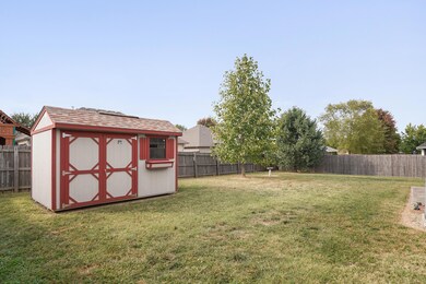 201 N Bonda Way-32