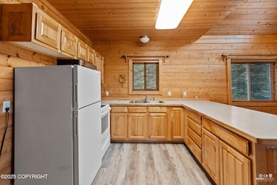 1350 Angler Dr unit 4, Kenai, AK 99611 - photo 6
