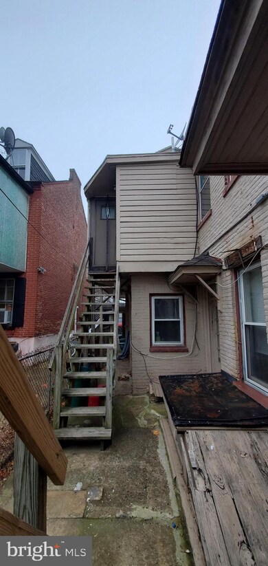 404 Saint Joseph St, Lancaster, PA 17603 - photo 6