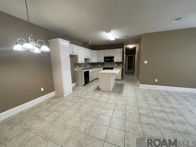 15092 Rimrock Ct, Baton Rouge, LA 70819 - photo 4