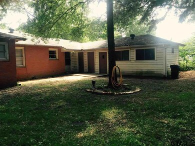 1310 Marian St, Tyler, TX 75701 - photo 2