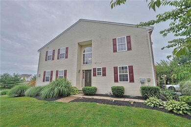 6877 Hunt Dr, Macungie, PA 18062 - photo 5