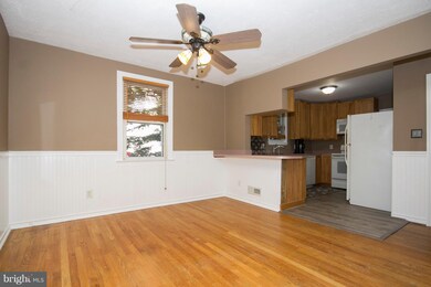 1713 Brookview Rd, Dundalk, MD 21222 - photo 2