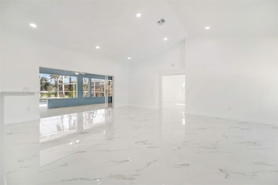 open view dining - lanai