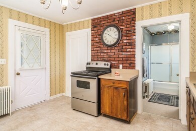 52 Glendale St, Easthampton, MA 01027 - photo 4