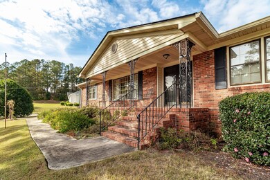 6-web-or-mls-2725 INGLESIDE DR (c)-1739