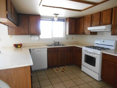 2970 Pawnee Ct, Redding, CA 96001 - photo 5