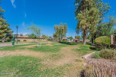 6519 S Kenneth Place unit C, Tempe, AZ 85283 - photo 4