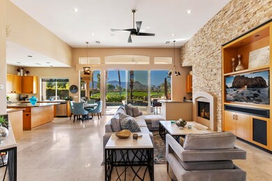 007_Living Room