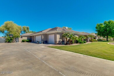 Front Exterior Garage(s)