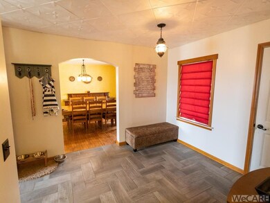 23741 Schooler Rd, Wapakoneta, OH 45895 - photo 5