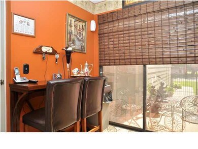 BREAKFAST NOOK
