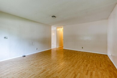 2298 Christian Ave, Redding, CA 96002 - photo 3